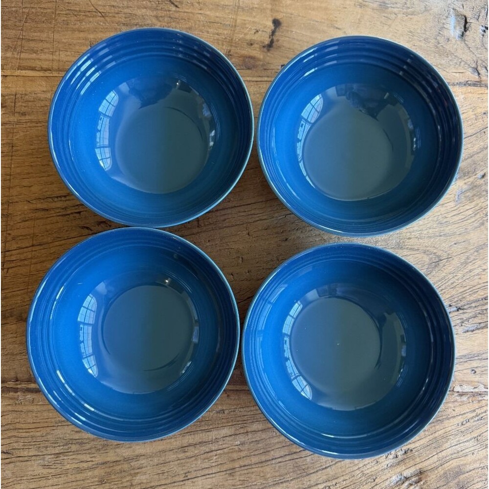 Le Creuset Stoneware 22oz Vancouver Soup Cereal Bowls Setof 4 Deep Teal Blue NEW - Picture 2 of 5